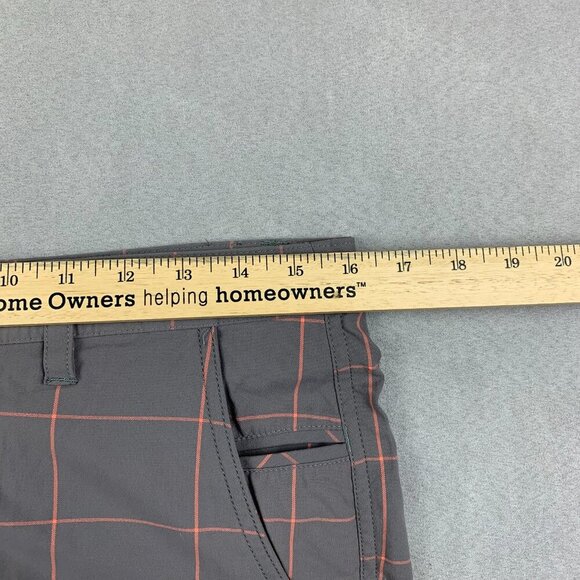 Lululemon Mens Shorts 32 Gray Pink Plaid Windowpane Chino Nylon Stretch 9" Golf - Picture 4 of 7